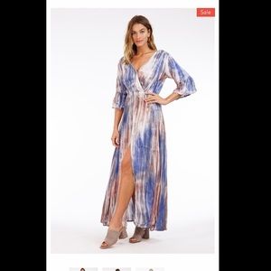 NWT- Tiare Hawaii surry tie die maxi dress
